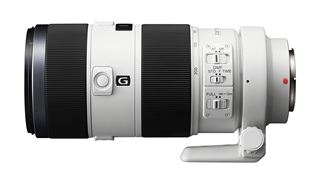 Immagine di SONY FE 70-200mm  F2,8 GM 2 (DIAMETRO FILTRO 77MM) CON PARALUCE E FILTRO UV